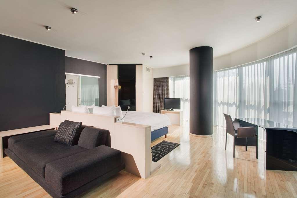 Doubletree By Hilton Hotel Cluj - City Plaza Oda fotoğraf